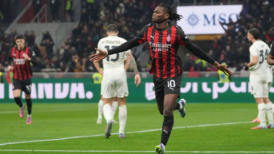 Milánske AC zdolalo Lazio a poskočilo na čelo tabuľky