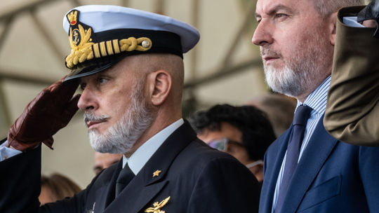 Dosť bolo pasivity: V NATO rastie tlak na agresívnejšiu reakciu proti Rusku, vyhlásil admirál Dragone