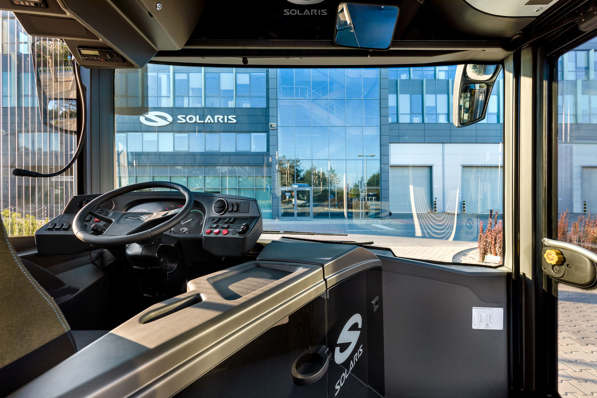 Solaris Urbino 12 - pracovisko vodiča.