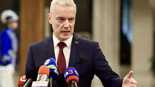 Fico sa môže oprieť už len o 78 poslancov. Jána Ferenčáka odvolali z čela výboru