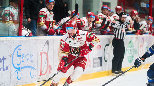 Nováčik zavádza tvrdý záchranársky režim. Hráčom Prešova zakázali návštevy, fanúšikom komentáre