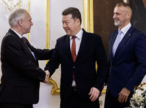 SR NRSR Raši PSP ČR Okamura Rakúsko Rosenkranz prijatie BAX