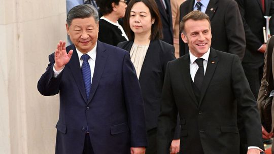 Paríž a Peking hľadajú spoločnú reč: rokujú o Ukrajine aj obchode. Naša spolupráca je rozhodujúca, vyhlásil Macron 