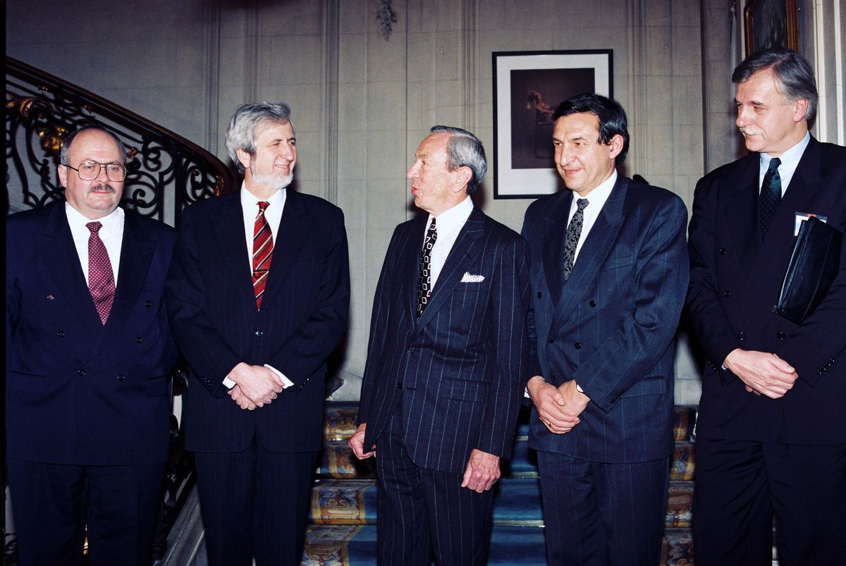 ČESKO SR MR PR CLINTON SUMMIT V4