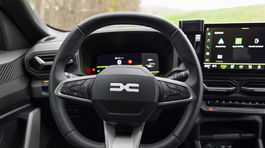 Dacia Bigster mild-hybrid G-140 - test 2025