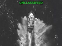 USA  loď  útok, Tichý oceán, americká armáda, narkoteroristi, drogy