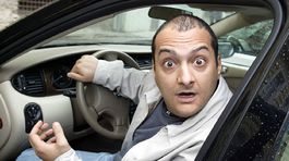 Moderátor Patrik Hezucký