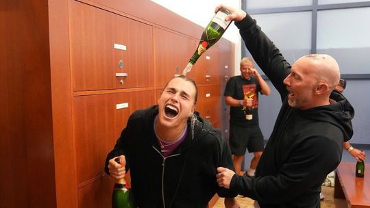 Sabalenková? Je to dieťa Východného bloku. Nedôverčivá a uzavretá. Po covide sme boli ohromení tým, čo nám hovorila