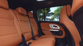 Mercedes-Benz GLB - 2025