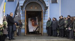 Ukrajina, Rusko, dronový a raketový útok, vojna, Kyjev, zničené budovy, bombardovanie, civilisti, AP,