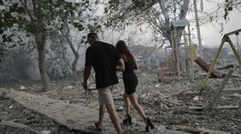 Ukrajina, Rusko, dronový a raketový útok, vojna, Kyjev, zničené budovy, bombardovanie, civilisti, AP,