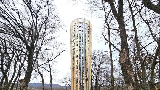 Nová atrakcia na Gemeri. Z vyhliadkovej veže vidno až do Maďarska aj Vysokých Tatier