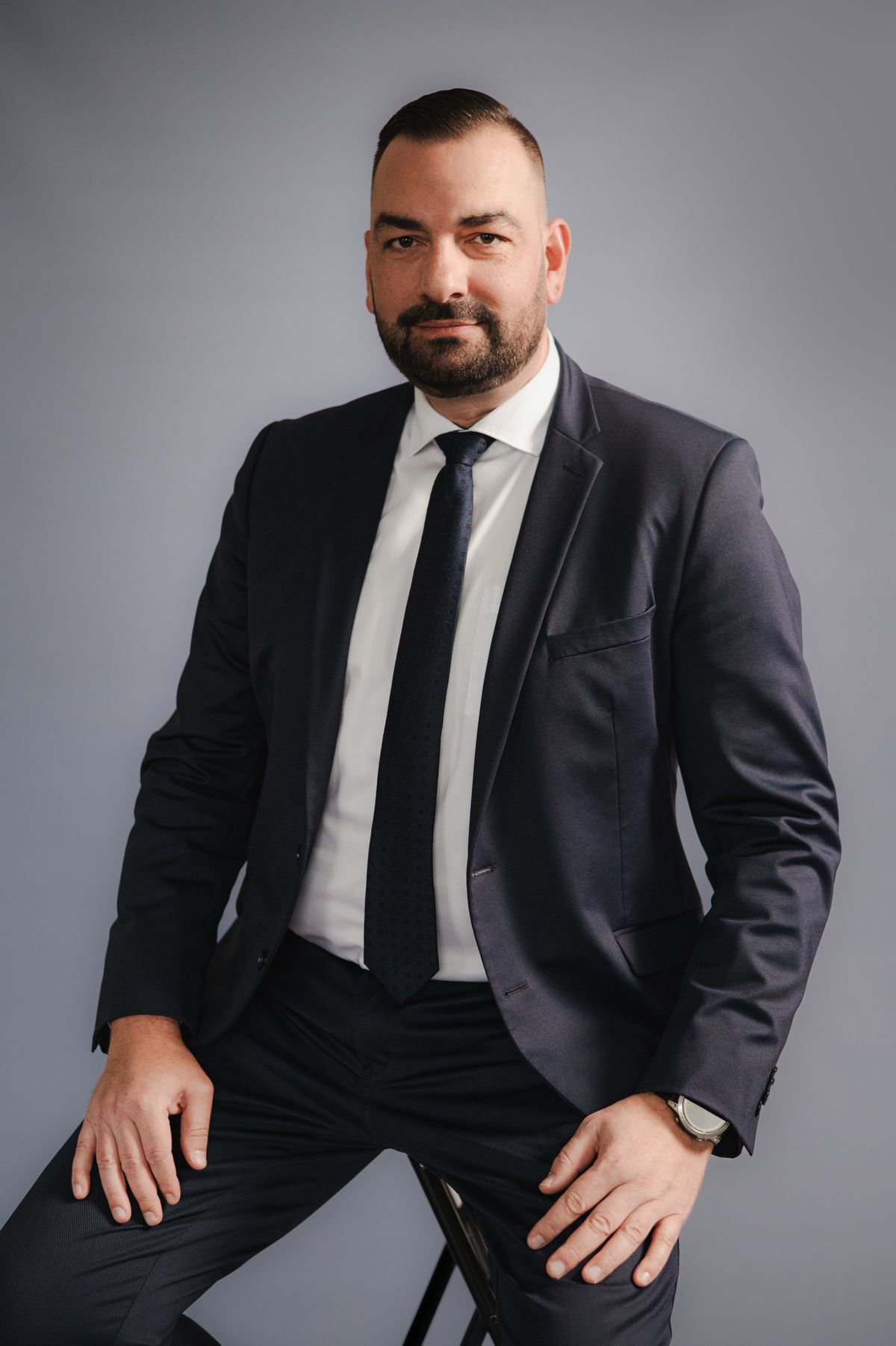 Zástupca generálneho riaditeľa Branislav Časnocha.