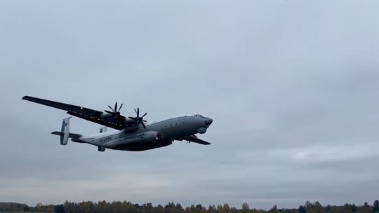 V Rusku sa zrútil obrovský vojenský transportér. Padol počas skúšobného letu po oprave