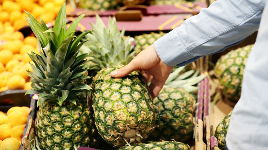 ananás
