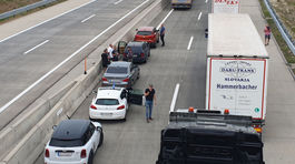 Rakúsko SR zápcha D4 blokáda Jarovce repatrianti