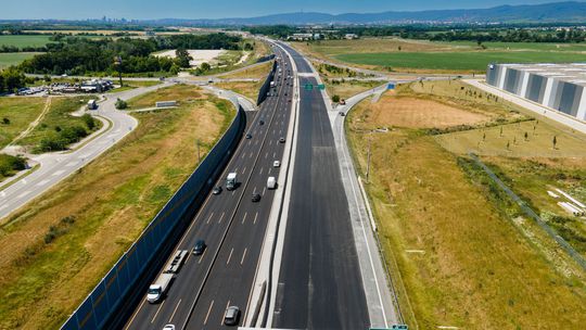 A je to tu. Veľký míľnik na bratislavskej D1 sa blíži, NDS však avizuje aj úplnú uzáveru