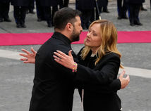 ONLINE: Talianska vláda tápe ohľadom schválenia ďalšej vojenskej pomoci Ukrajine