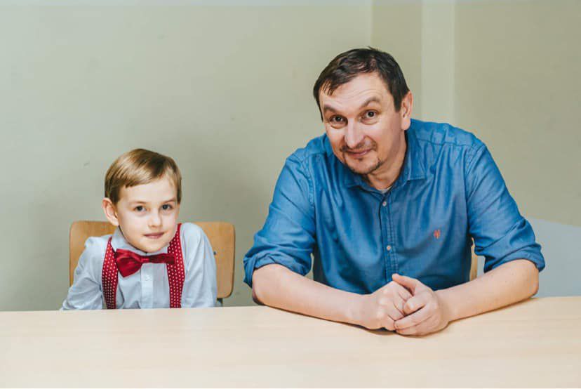 Juraj Hipš so synom Yorim.