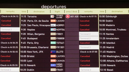 Paradox doby: Krajinu s najlepšou ekonomikou roka paralyzoval generálny štrajk