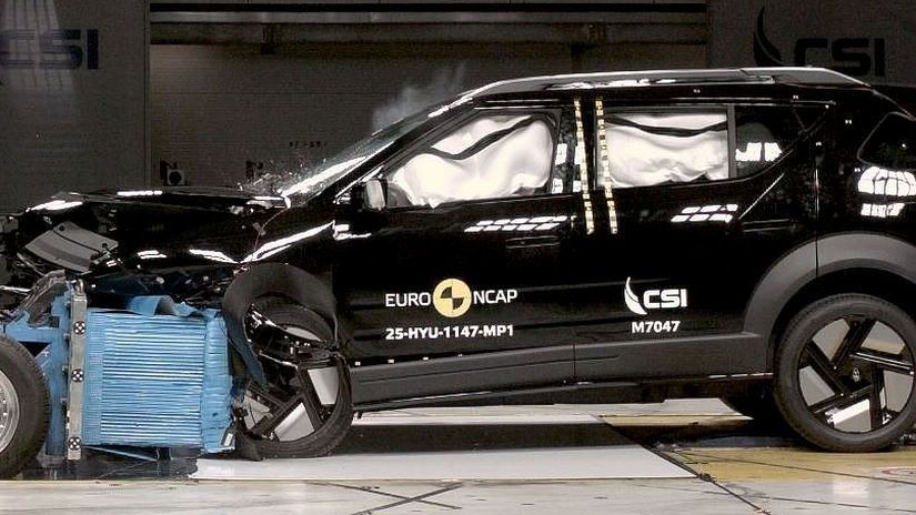 Vynikajúco sa darilo aj vodíkovému Hyundaiu...