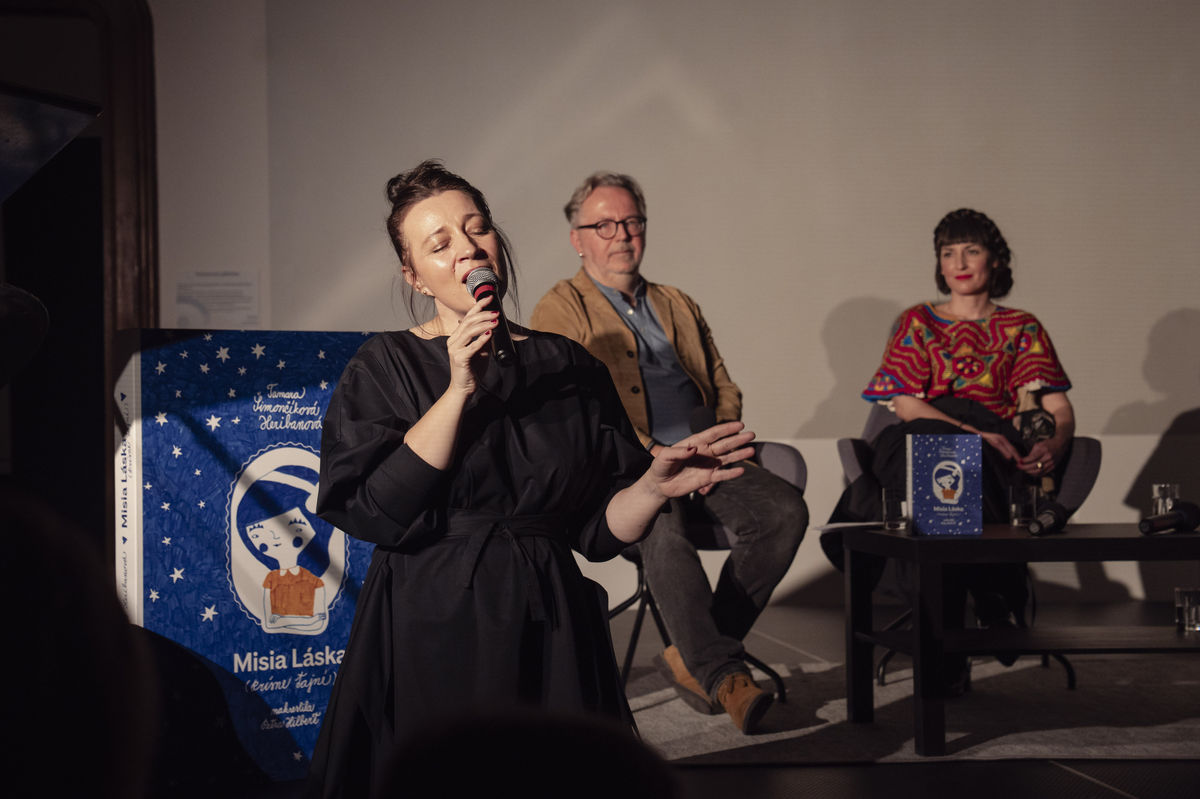 Večerom s autorkou Tamarou Šimončíkovou...