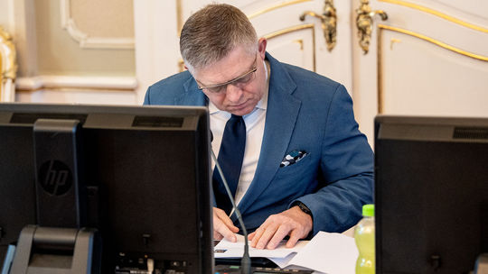 Premiér: Nepodporím využitie zmrazených aktív na podporu vojny na Ukrajine