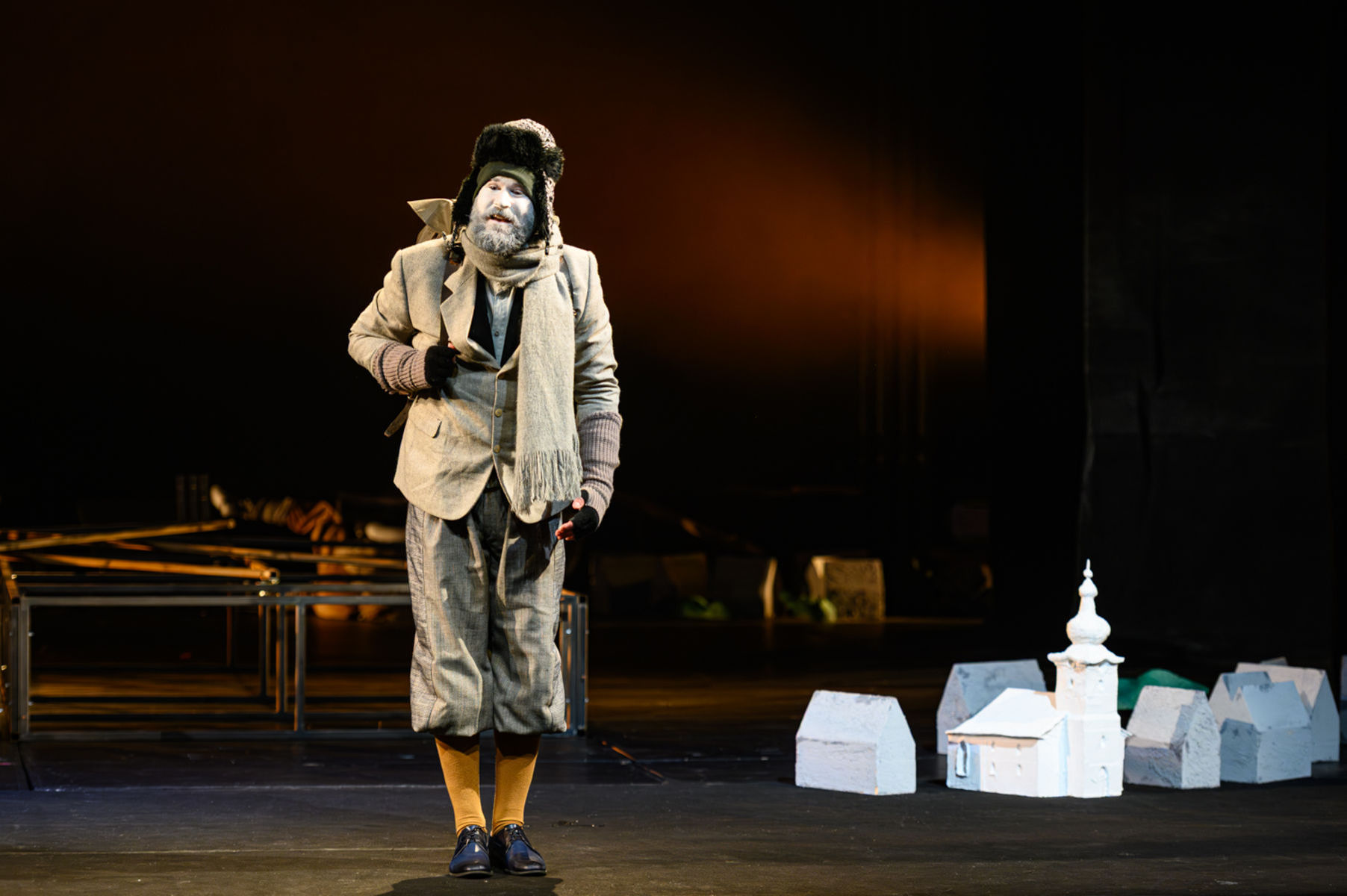 Záber z inscenácie Text Lajčiak, scéna Juraj...