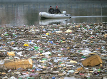 Ružín Nádrž Odpad