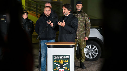 V piatok večer nastúpili do služby naprieč...