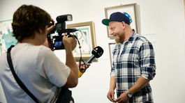 Aj herec Ľuboš Kostelný účinkuje vo vianočnej rozprávke. 