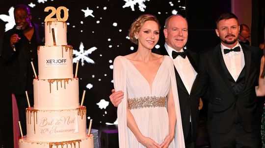 Knieža Albert II. a jeho manželka, kňažná...