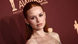 Outfity Madelaine Petsch