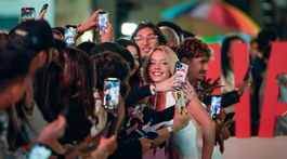 Herečka Sydney Sweeney na premiére filmu The Housemaid v Los Angeles.