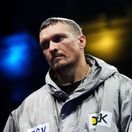 Hviezdny ukrajinský boxer Usyk prišiel o majetok. Znárodnili ho okupanti na Kryme