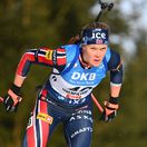 Karoline Knottenová