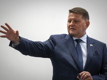 Generál Zalužnyj poukázal na riziko vypuknutia občianskej vojny na Ukrajine. Čo označil za možnú rozbušku?