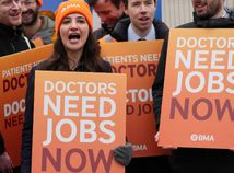 štrajk lekárov anglicko