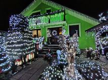 vianočný dom, Lovčica-Trubín