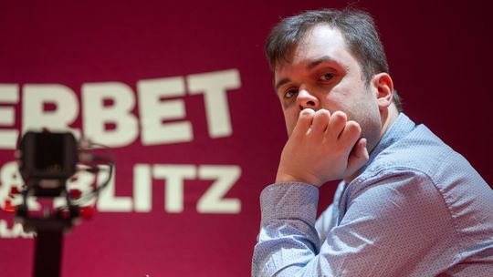 Veľmajster odmietol hrať pod ruskou vlajkou, prišiel drastický trest. Zaslúžil si to, vyhlásil legendárny Karpov