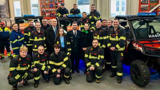 Víťazi 1. ročníka Ankety dobrovoľní hasiči roka prevzali hasičské štvorkolky