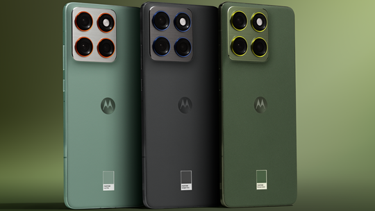 Test: Ultratenká Motorola Edge 70. Zaujme výkonom, prekvapí odolnosťou