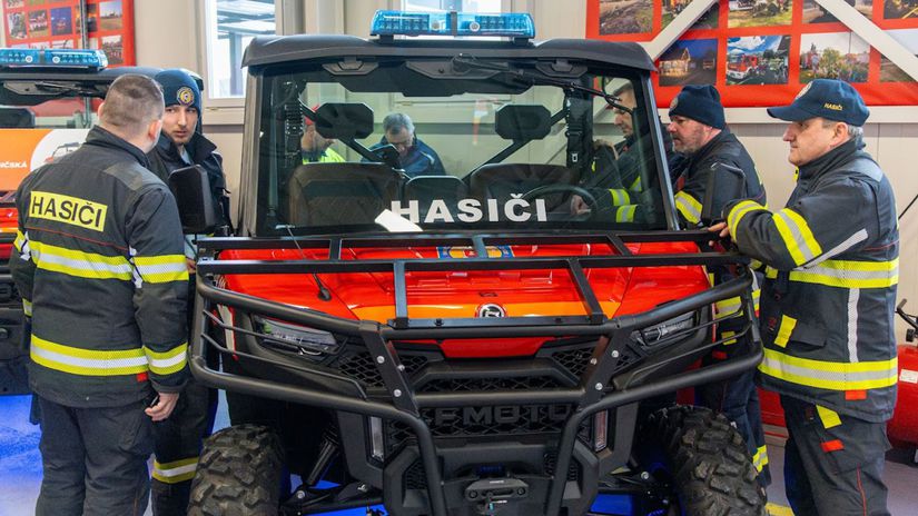 Šťastní noví vlastníci štvorkolky