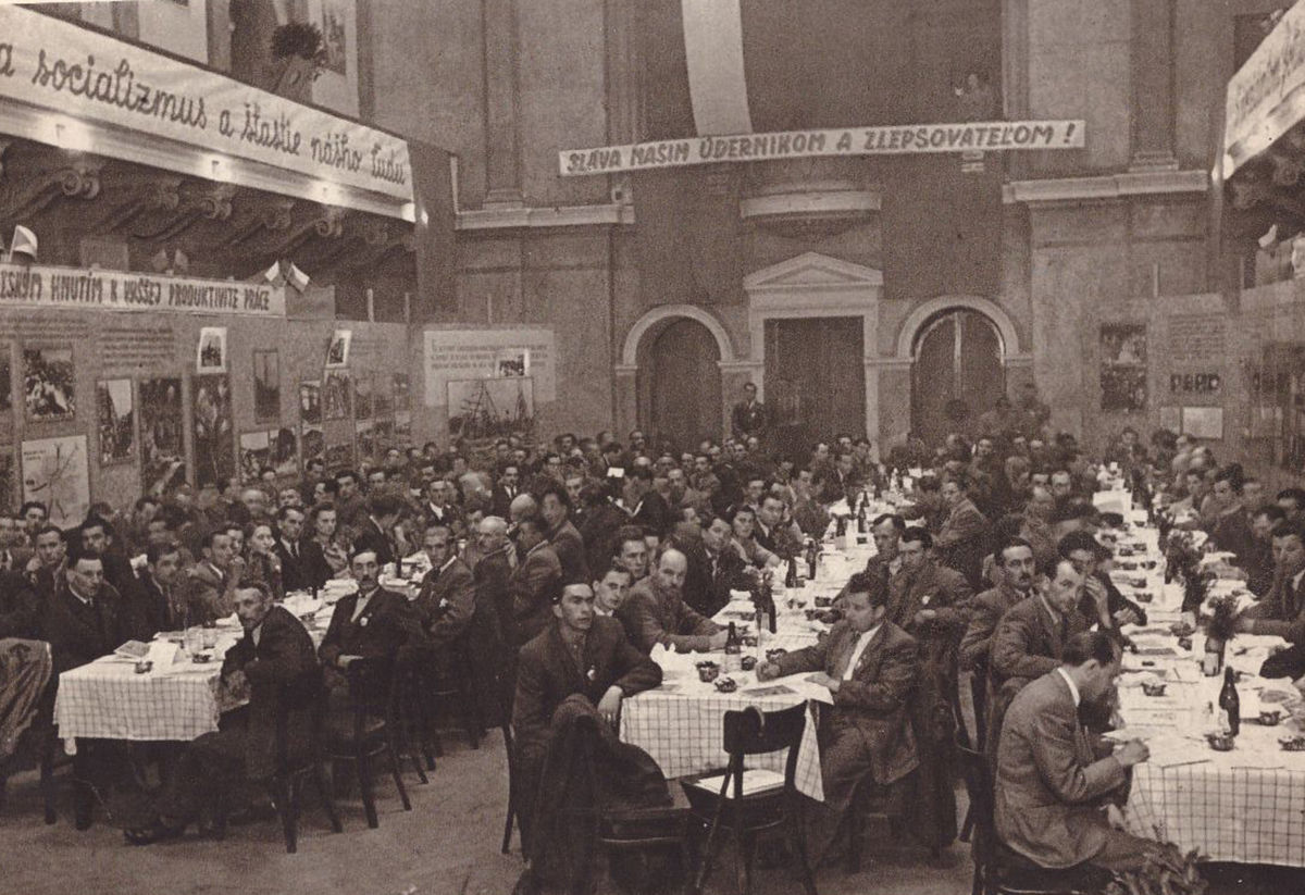 Večery pracovnej slávy sa spočiatku veľmi...