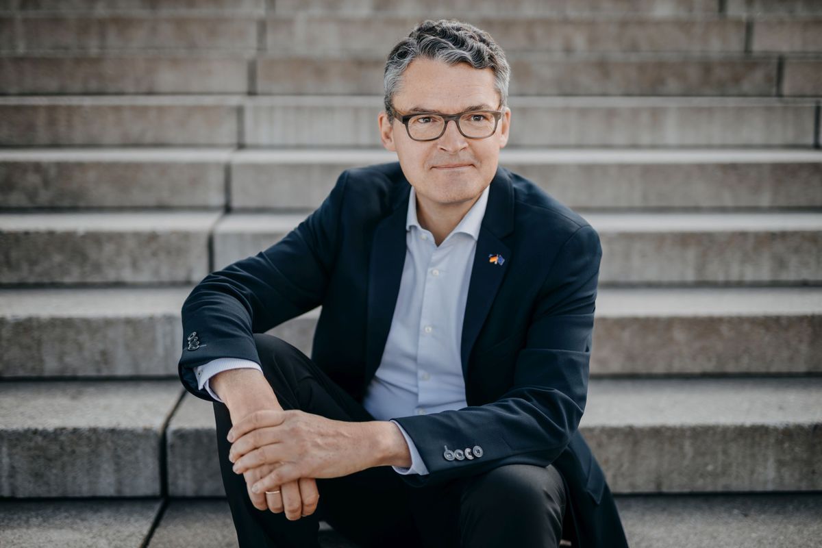 Nemecký politik a odborník na obranu Roderich...