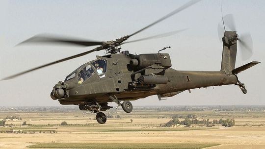 Irán zostrelil americký vrtuľník Apache, vyhlásil 
