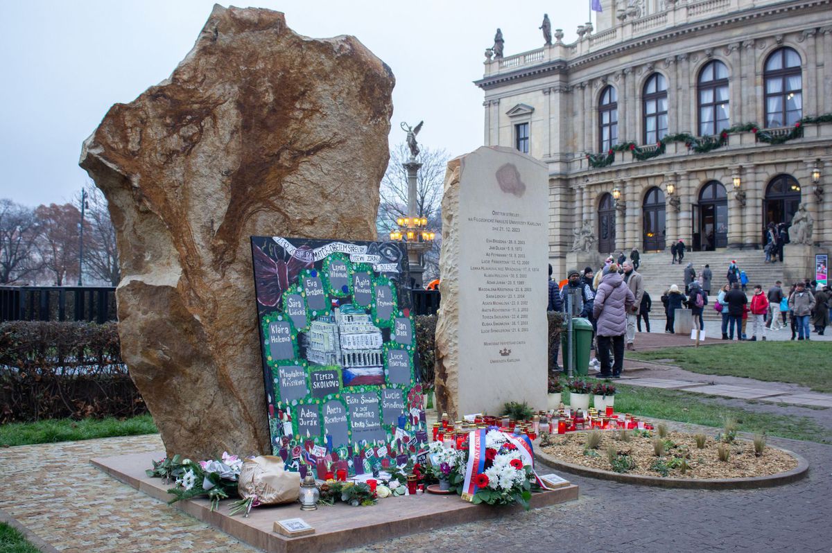 ČR FF UK streľba výročie spomienka obete