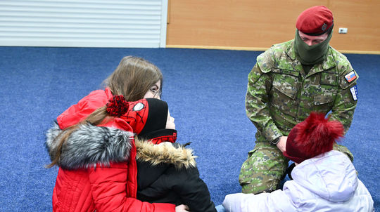 Návrat do napätého regiónu. Do Kosova pošleme až 150 vojakov a americké obrnené vozidlá