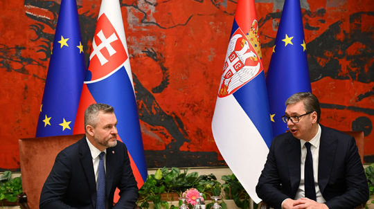 Európska únia stráca v Srbsku dôveru verejnosti, podpora vstupu je pod 36 percent