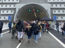 Preberie sa naša ekonomika z anestézie?...